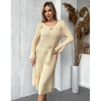 В'язана сукня з трояндами 111644 В'язана сукня з трояндами 111644