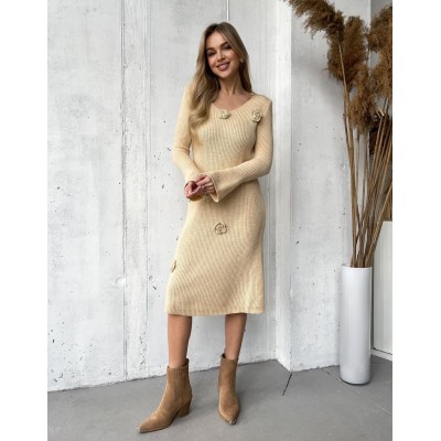 В'язана сукня з трояндами 111644 В'язана сукня з трояндами 111644