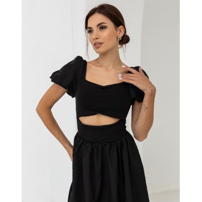 Чорний комбінезон з розрізом 111702 Чорний комбінезон з розрізом 111702