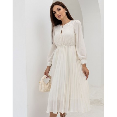 Сукня плісе з вишивкою 111701 Сукня плісе з вишивкою 111701