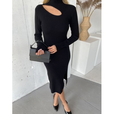 Чорна сукня з вирізом 111783 Чорна сукня з вирізом 111783