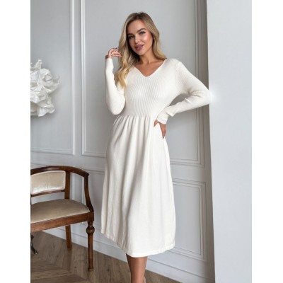 Сукня з пишною спідницею молочна 111766 Сукня з пишною спідницею молочна 111766