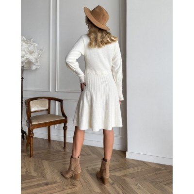 Біла пухнаста сукня 111771 Біла пухнаста сукня 111771