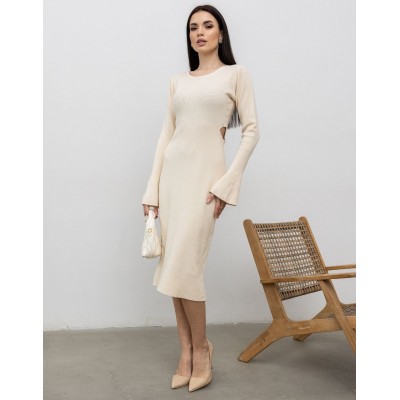 Бежева сукня з вирізом 111822 Бежева сукня з вирізом 111822