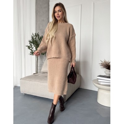 Теплий костюм бежевий 111806 Теплий костюм бежевий 111806