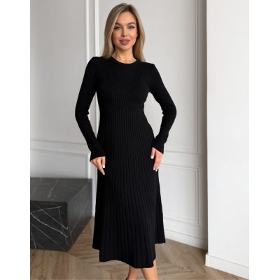 Трикотажна сукня міді чорна 111843 Трикотажна сукня міді чорна 111843