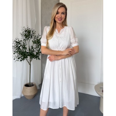 Біла сукня з вишивкою 111857 Біла сукня з вишивкою 111857