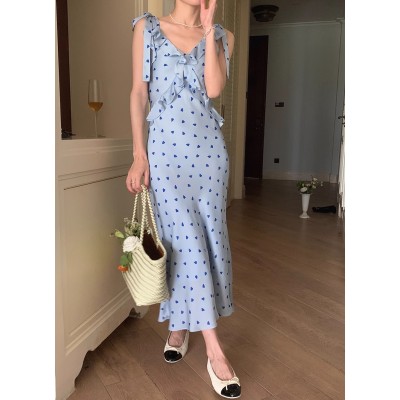 Атласна сукня з сердечками блакитна 111440 Атласна сукня з сердечками блакитна 111440