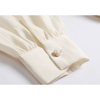 Біла блузка з рюшами 111244 Біла блузка з рюшами 111244