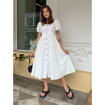 Сукня з зеленою вишивкою 111134 Сукня з зеленою вишивкою 111134