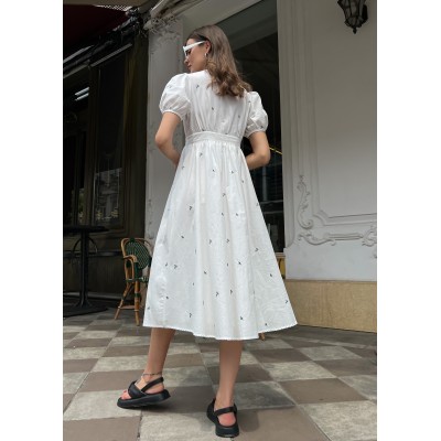 Сукня з зеленою вишивкою 111134 Сукня з зеленою вишивкою 111134