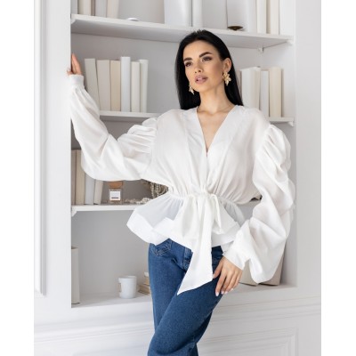Блуза з воланами біла 111394 Блуза з воланами біла 111394