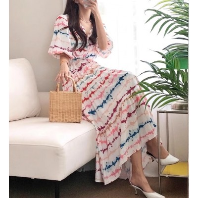 Різнокольорова сукня з поясом 111475 Різнокольорова сукня з поясом 111475