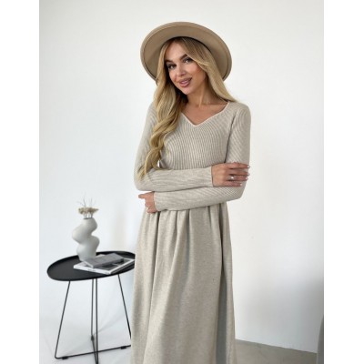 Платье с пышной юбкой бежевое 111621 Платье с пышной юбкой бежевое 111621