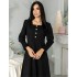 Чорна сукня з шифоновою вставкою 111602 Чорна сукня з шифоновою вставкою 111602