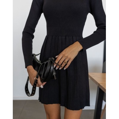 Трикотажное платье мини черное 111524 Трикотажное платье мини черное 111524