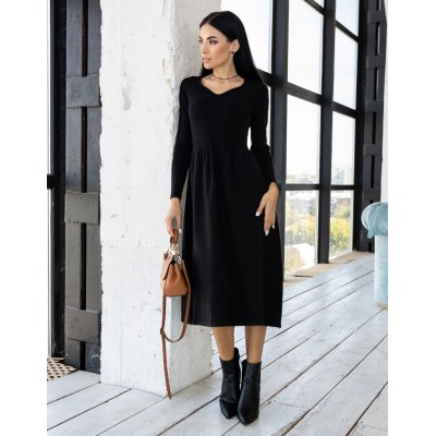 Сукня з пишною спідницею чорна 111579 Сукня з пишною спідницею чорна 111579